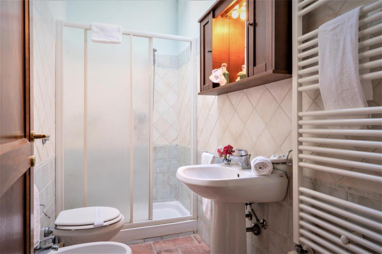 Borgo Il Villino Pension Casole dʼElsa Buitenkant foto