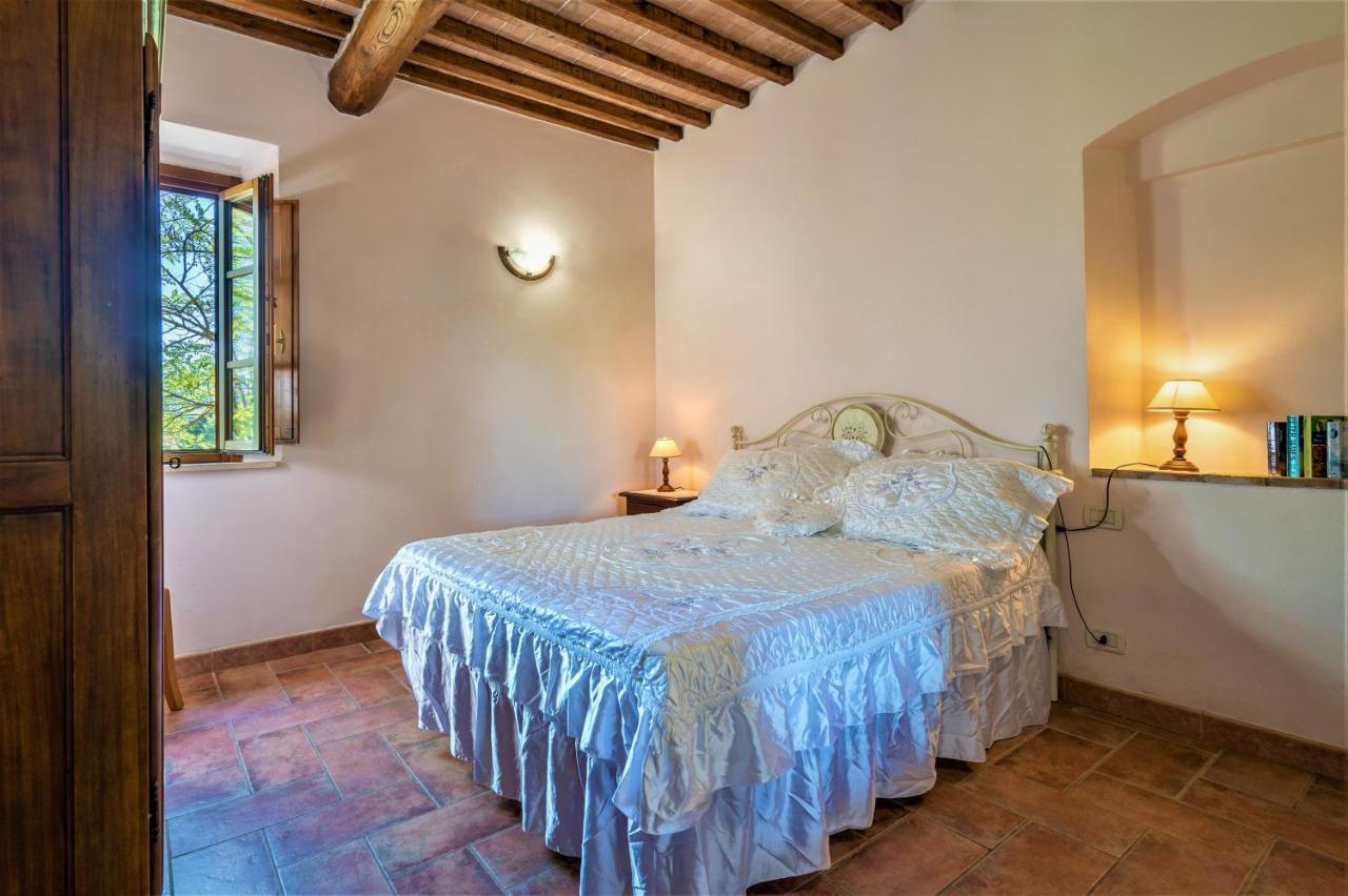 Borgo Il Villino Pension Casole dʼElsa Buitenkant foto