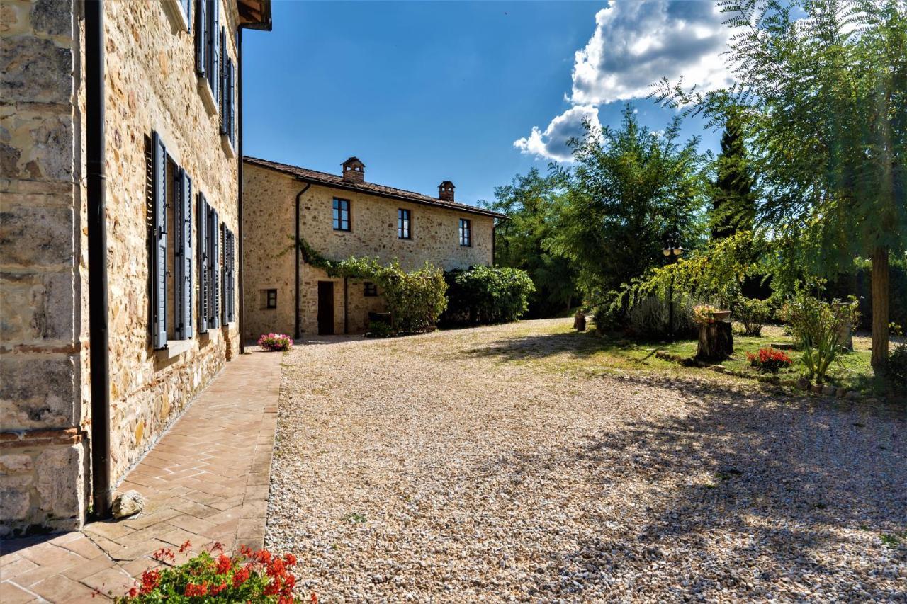 Borgo Il Villino Pension Casole dʼElsa Buitenkant foto